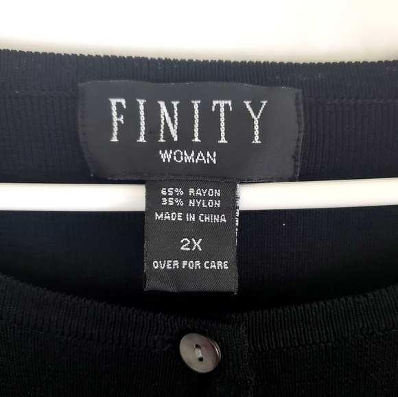 Finity Women 2X Button Down Sweater - Picture 2 of 5